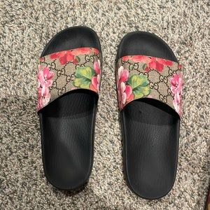 Gucci Rose Slides